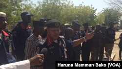 Le chef du Corps nigérian de défense et de sécurité civile (NSCDC) à Borno, Nigeria, 19 janvier 2017. 