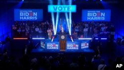 El presidente de Estados Unidos, Joe Biden, habla en un acto de campaña el domingo 4 de febrero de 2024 en el norte de Las Vegas, Nevada.