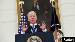 El presidente Joe Biden pronuncia comentarios sobre la economía desde la Casa Blanca, en Washington DC, el 19 de julio de 2021.