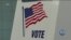 Міська рада Нью-Йорка проголосувала за те, аби дозволити не громадянам США,які проживають у місті, голосувати на муніципальних виборах.Відео