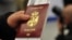 Neki smatraju da će sa pasošem Srbije imati bolje mogućnosti u traženju posla u EU