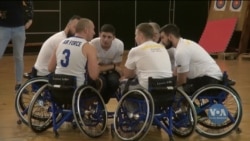 Як США тренує українську збірну до перших баскетбольних "Ігор Нескорених". Відео