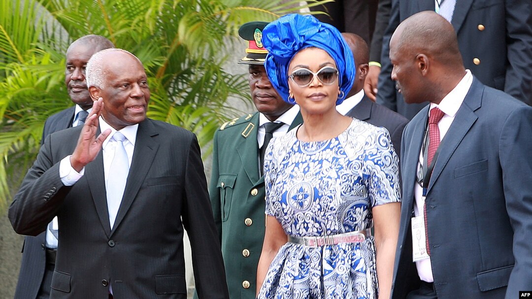 Jose Eduardo dos Santos yahoze ari prezida wa Angola ( i Bubamfu)