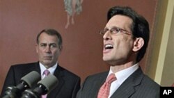 House Speaker John Boehner (l) and House Majority Leader Eric Cantor on Capitol Hill, April 13, 2011