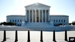 La Corte Suprema de EE.UU. negó un desafío legal presentado contra la pena capital para presos federales el lunes, 29 de junio de 2020.