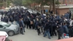 شعار «ما تماشاگر نمی‌خواهیم، به ما ملحق شوید» در دانشگاه بهشتی تهران - سه‌شنبه ۵ اسفند
