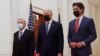 Presiden AS Joe Biden (tengah), Perdana Menteri Kanada Justin Trudeau (kanan) serta Presiden Meksiko Andres Lopez Obrador bertemu dalam KTT Amerika Utara di Gedung Putih, Washington, pada 18 November 2021. (Foto: Reuters/Jonathan Ernst) 