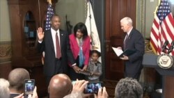 Ben Carson Sworn in as Housing Secretary