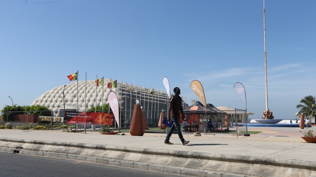 www.voaafrique.com