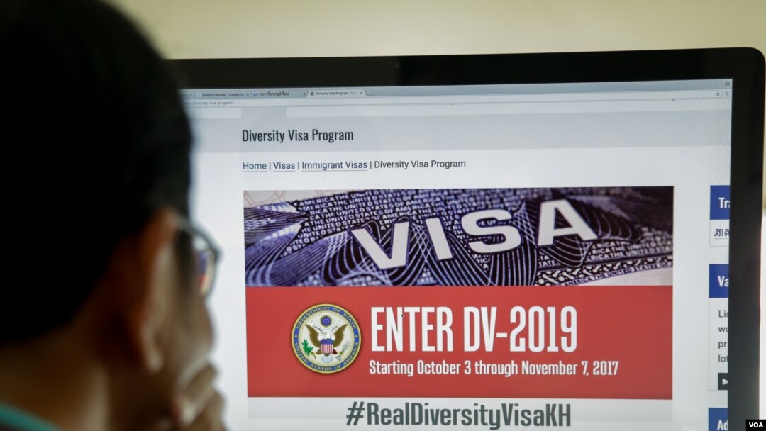 Program visa imigran Diversity Amerika 2019 akan dibuka mulai Rabu, 18 Oktober 2017 (foto: ilustrasi). 