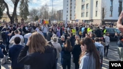 Studenti u Zemunu (foto: Glas Amerike)