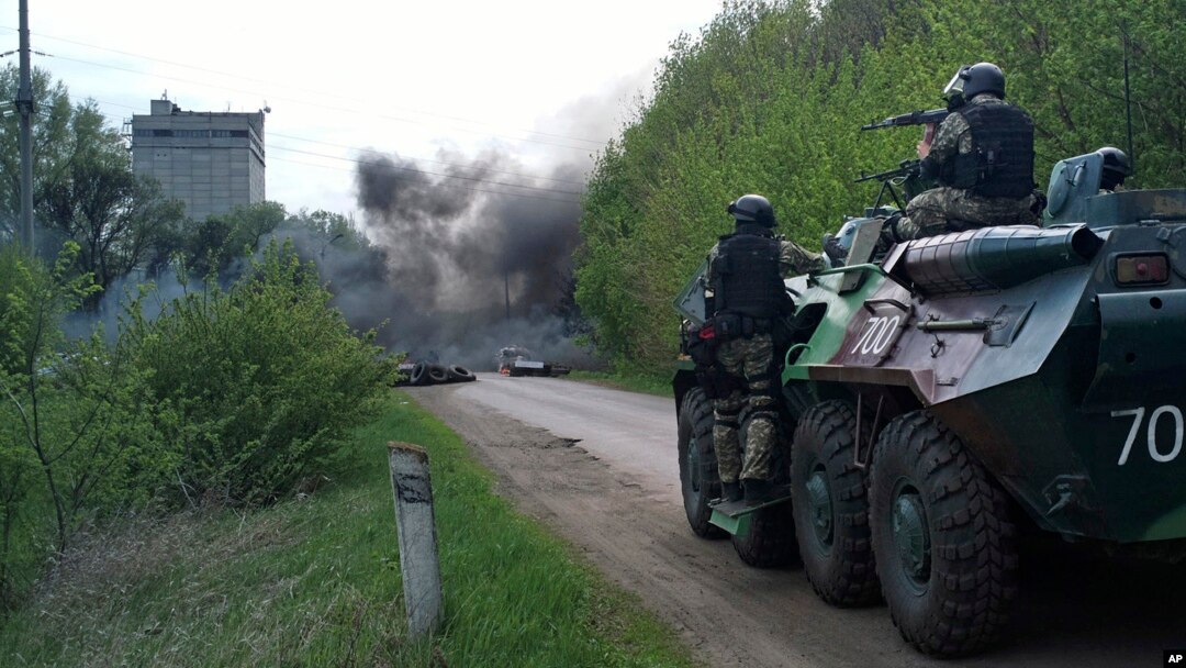 Rossiya va Ukraina qo'shinlari umumiy chegaraga yaqinlashmoqda.