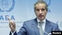 Direktur Jenderal IAEA, Rafael Mariano Grossi berbicara di Wina, Senin (9/9). 