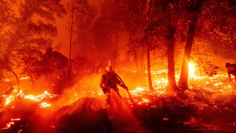 Extreme Heat, Dry Conditions Fuel California Wildfires