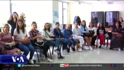 Programe që nxisin të rinjtë të mos largohen nga Shqipëria