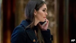 Hope Hicks, la directrice de la communication de la Maison Blanche, à New York, le 16 janvier 2017.