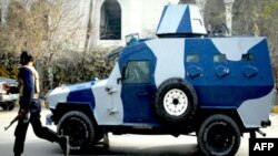 Sen. Kerri shpreson në zgjidhjen e shpejtë të çështjes së diplomatit amerikan në Pakistan