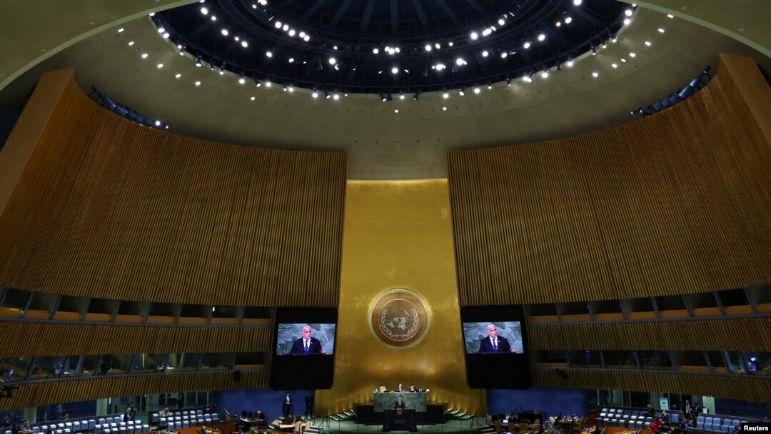 El primer ministro de Israel, Yair Lapid, se dirige al 77º período de sesiones de la Asamblea General de las Naciones Unidas en la sede de las Naciones Unidas en la ciudad de Nueva York, EEUU, el 22 de septiembre de 2022.