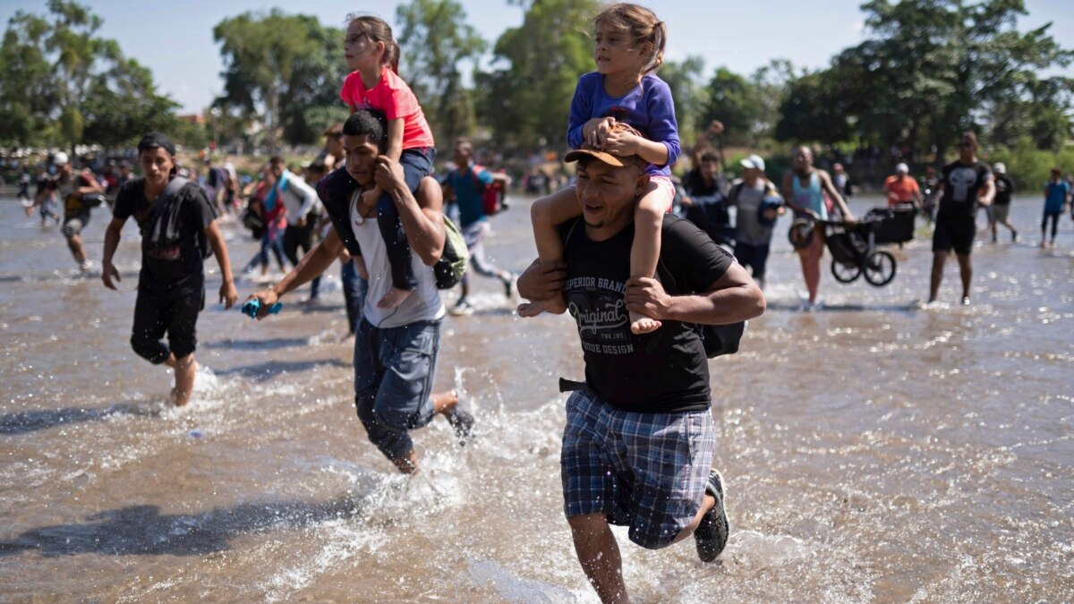 Mexico running sale shorts