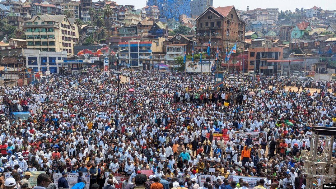 Abanyekongo bigaragambya bamagana u Rwanda mu mujyi wa Bukavu