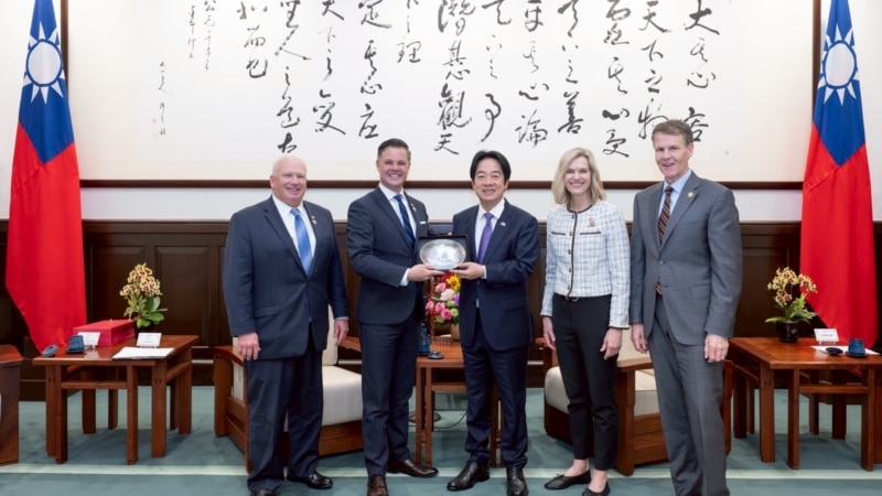 美国多位共和党议员访问台湾