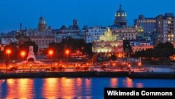 Old Havana at night. Photo courtesy of Gabriel Rodriguez/Wikimedia Commons