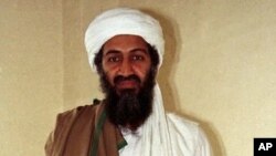 Oussama Ben Laden (AP archives).