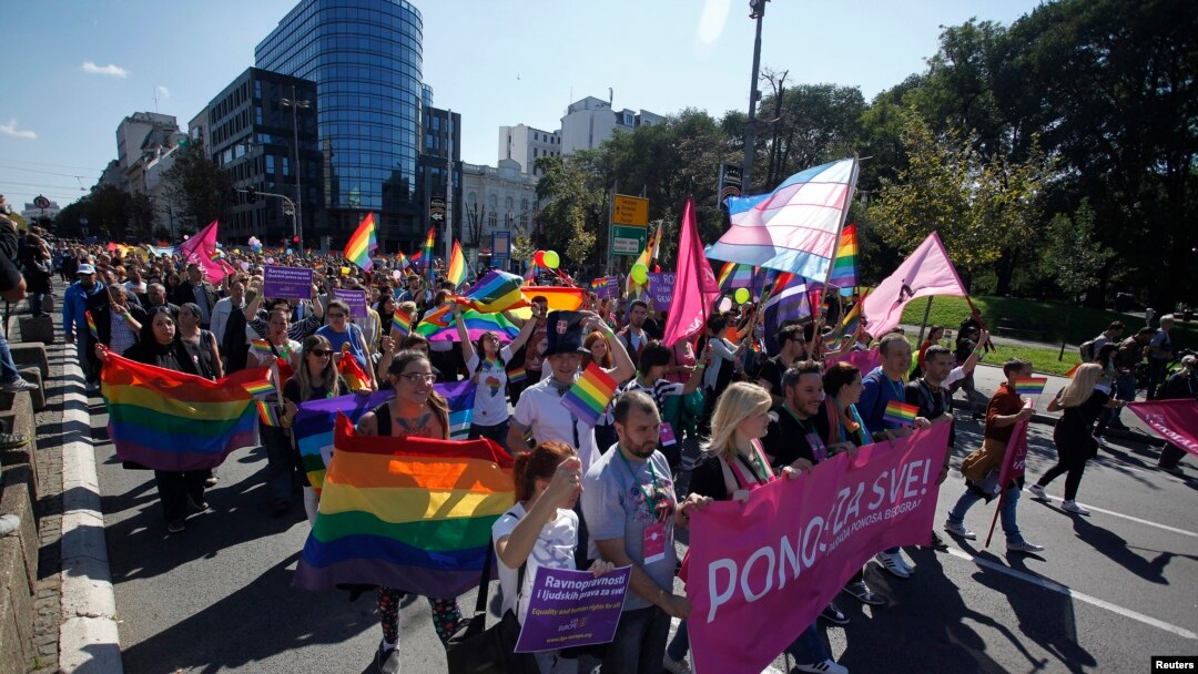 Beogradska Parada ponosa 2014. (REUTERS/Djordje Kojadinovic)