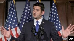 Ketua DPR AS Paul Ryan memberikan keterangan kepada media di gedung Capitol, Washington DC, Selasa (12/4).