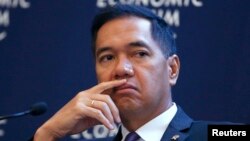 FILE - Indonesia's Minister of Trade Gita Wirjawan attends the annual meeting of the World Economic Forum in Davos.