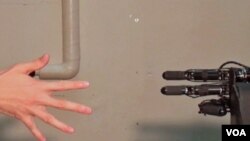 Japanski robot brži od bilo kog čoveka u igri prstima