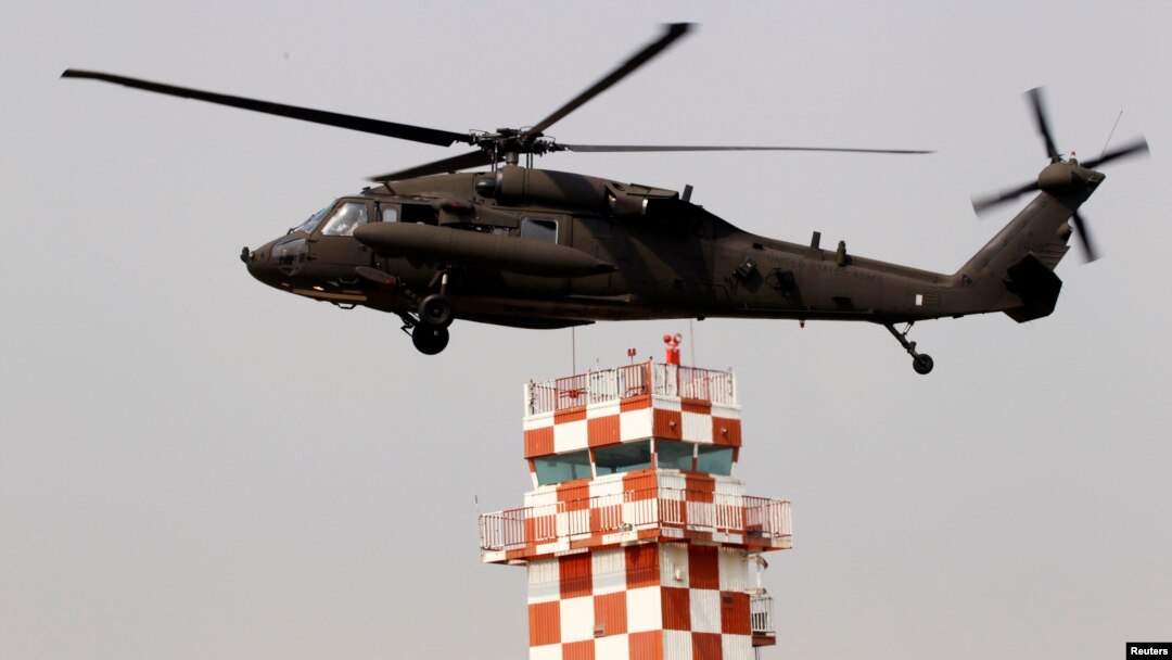 A U.S. Army helicopter prepares to land after a ceremony givng notice of the official return of the U.S. Army's 23rd chemical battalion to South Korea, Uijeongbu, April 4, 2013. 