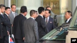 지난 13일 엿새 일정으로 중국을 방문한 장성택 북한 국방위 부위원장 일행.