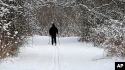 美國中西部滑雪愛好者抓住天降大雪好時機