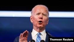 El presidente electo Joe Biden pronuncia el discurso con su plan económico, en la ciudad de Wilmington, Delaware, el 14 de enero de 2021.