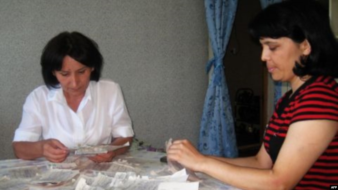 Malohat Eshonqulova va Saodat Omonova