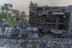 Nearly 100 people were injured in a train accident north of Cairo in in Egypt's Qalioubia province, April 18, 2021. (Hamada Elrasam/VOA)