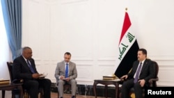 Глава Пентагона Ллойд Остин и премьер-министр Ирака Мохаммед аль-Судани 
