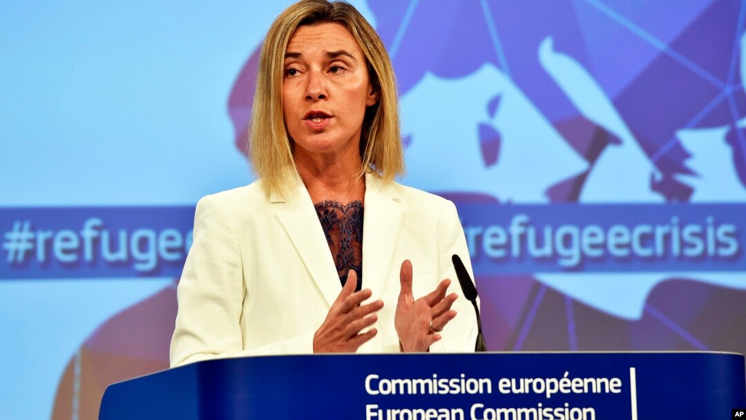 Kepala urusan luar negeri Uni Eropa, Federica Mogherini memberikan keterangan di Brussels, Belgia (23/9).