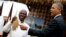 Prezident Obama oziq-ovqat xavfsizligiga bag'ishlangan ko'rgamzada. Senegal, 28-iyun 2013. 
