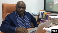 Komisioner Komisi Nasional Hak Asasi Manusia (Komnas HAM) Natalius Pigai (VOA/Fathiyah).