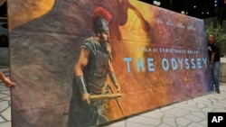 크리스토퍼 놀란 감독의 신작 영화 '오디세이(The Odyssey)'의 대형 광고판.