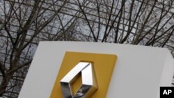 View of the Renault headquarters in Boulogne-Billancourt, near Paris Jan 11, 2011.