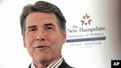 Texas Governor Rick Perry in New Hampshire, Aug 17, 2011