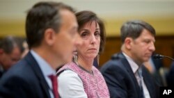 La secretaria de Estado adjunto para Asuntos del Hemisferio Occidental, Roberta S. Jacobson (centro), recibirá a una delegación del gobierno cubano en Washington.