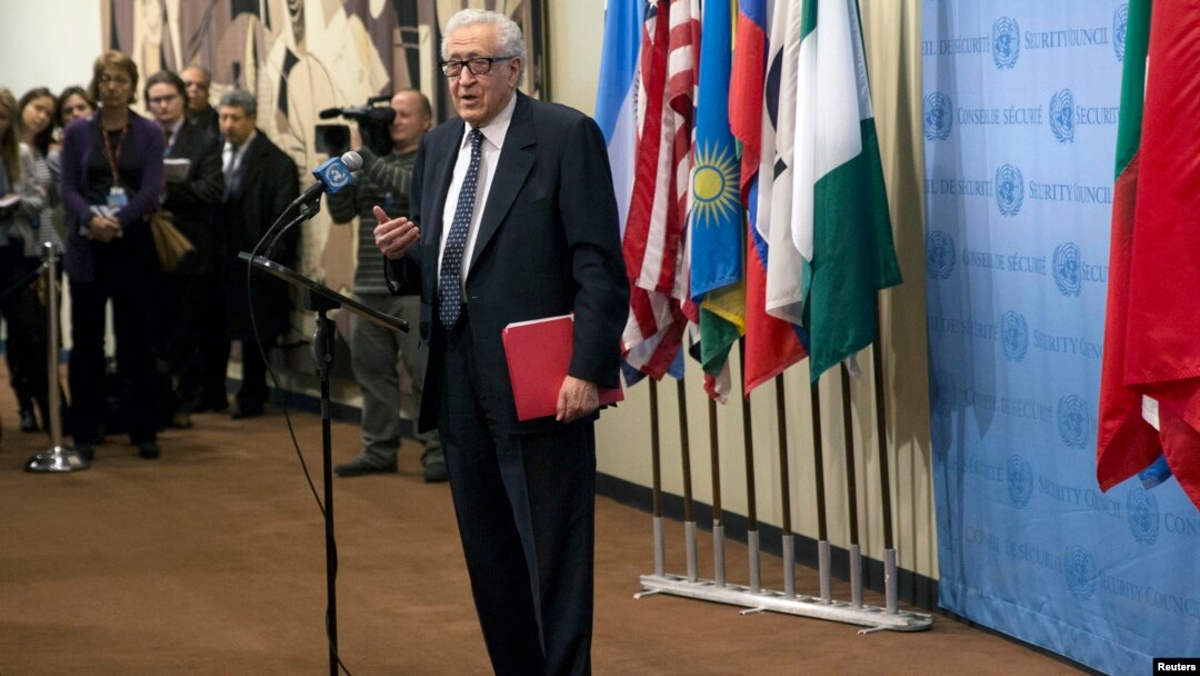 Utusan PBB-Liga Arab untuk Suriah, Lakhdar Brahimi di Markas Besar PBB di New York (13/3). (Reuters/Mike Segar)