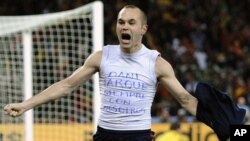 Le footballeur espagnol Andres Iniesta lors de la coupe du monde de 2010 en Afrique du Sud.