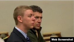 Brock Turner, mahasiswa yang memperkosa seorang mahasiswi Universitas Stanford, hanya mendapat hukuman enam bulan.