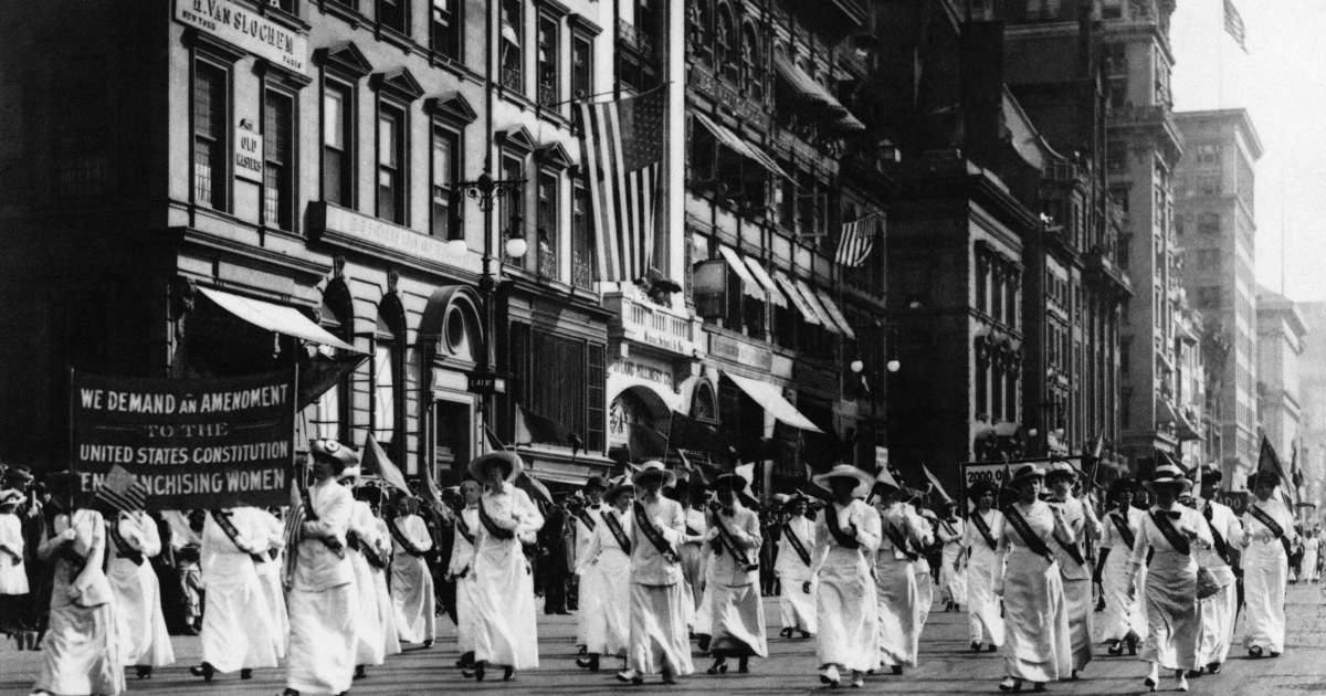 Onlayn porno qora yigit sikishadi Yetuklar uchun sutyen ichida porno