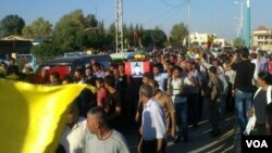 Kurdên Serêkanîyê di merasîma binaxkirina hezkirîyên xwe xuya dibin